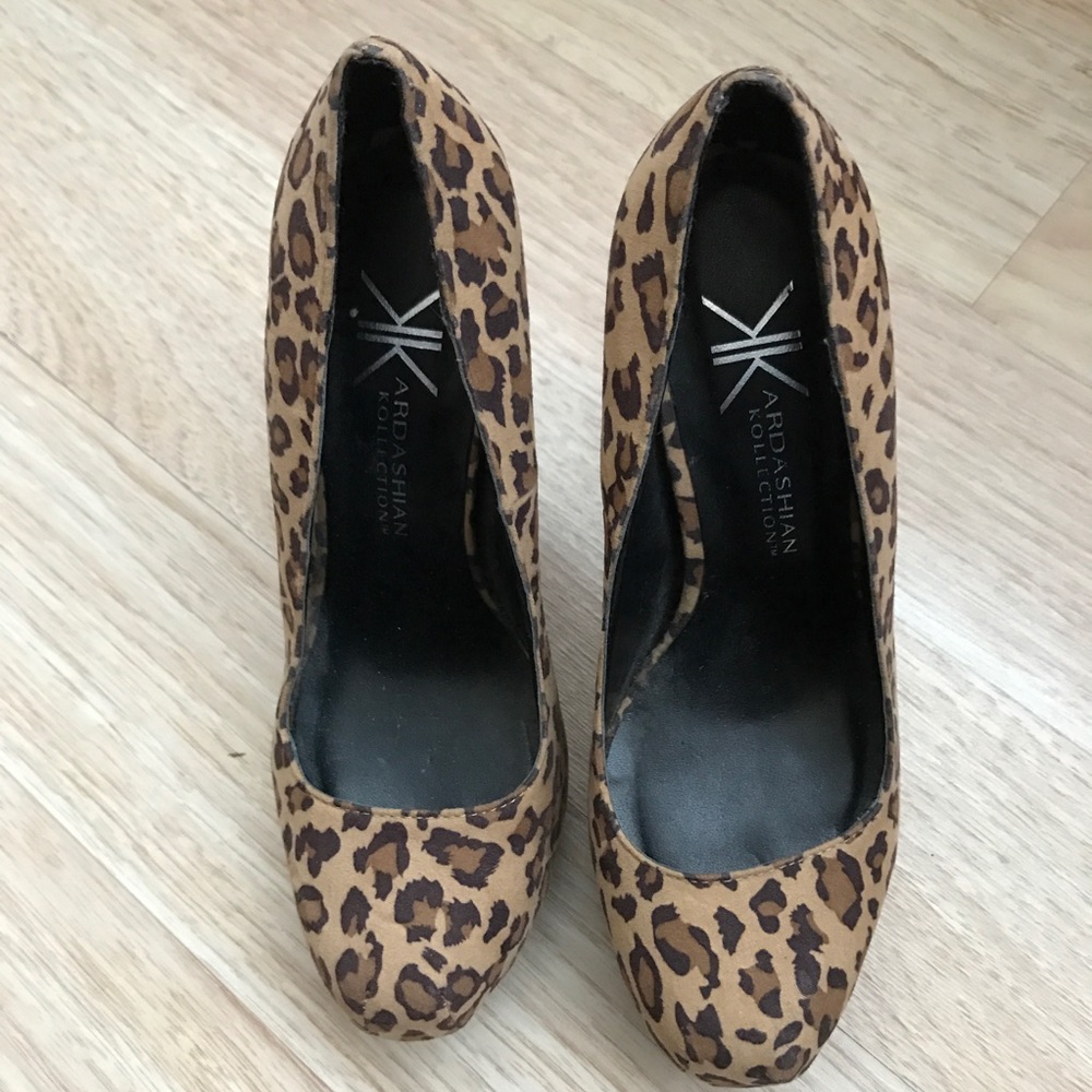 Kardashian Kollection Cheetah Heels size 6, Used